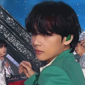 Meet your Posher, Bobbie